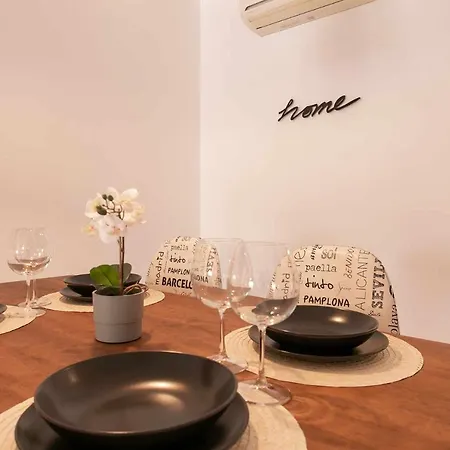 Moderno Y Centrico En Plaza De Espana Apartamento Nerja